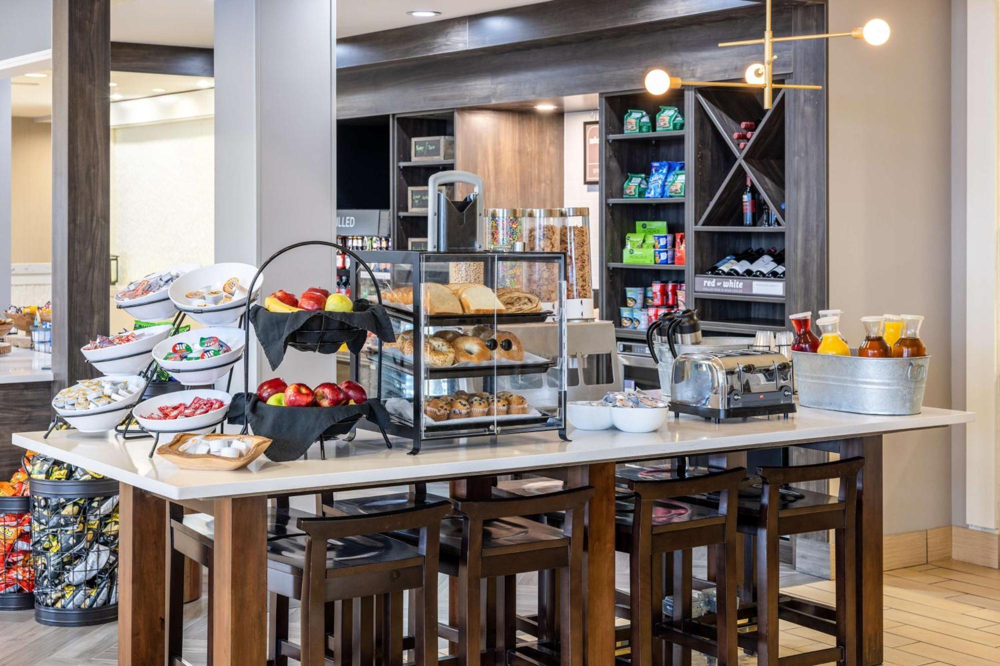 Hilton Garden Inn Roanoke Eksteriør billede